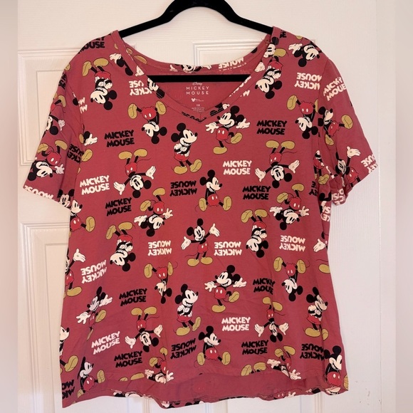 Women's Disney Red Mickey Mouse Top - Picture 1 of 3